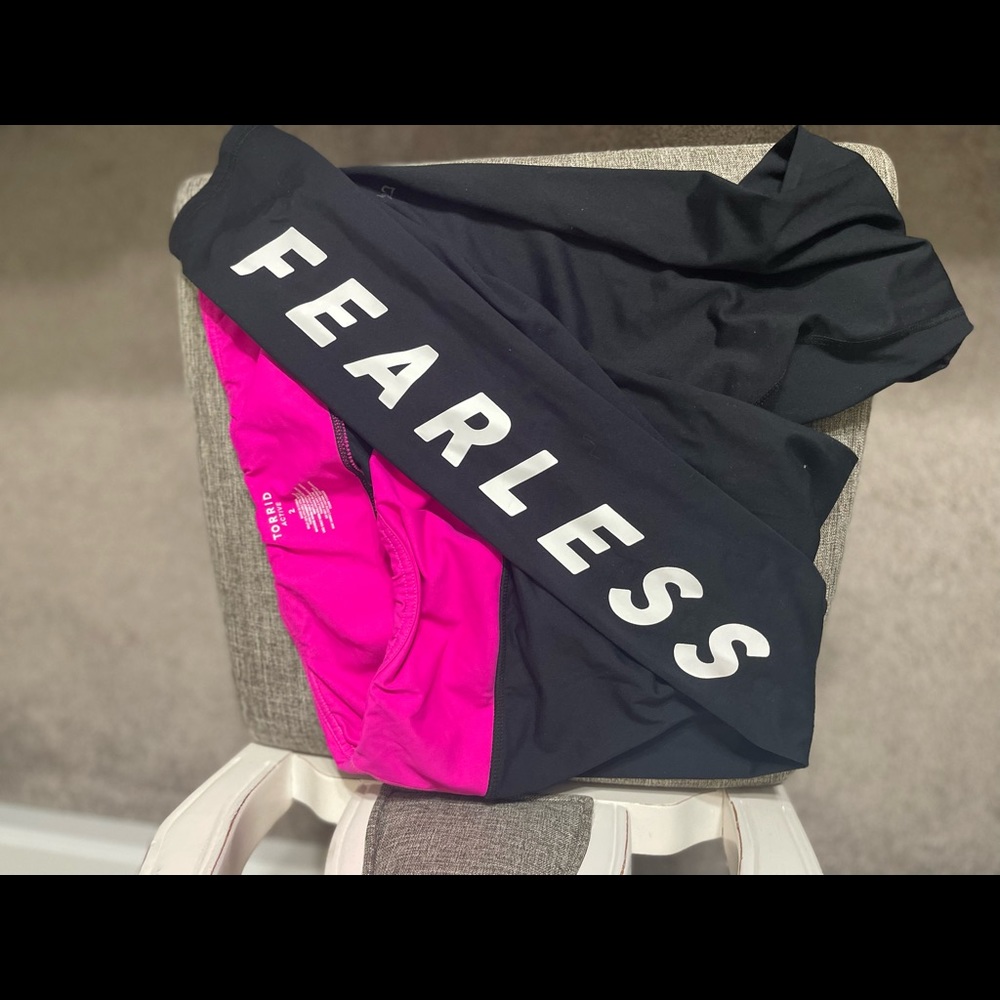 Torrid Active leggings size 2